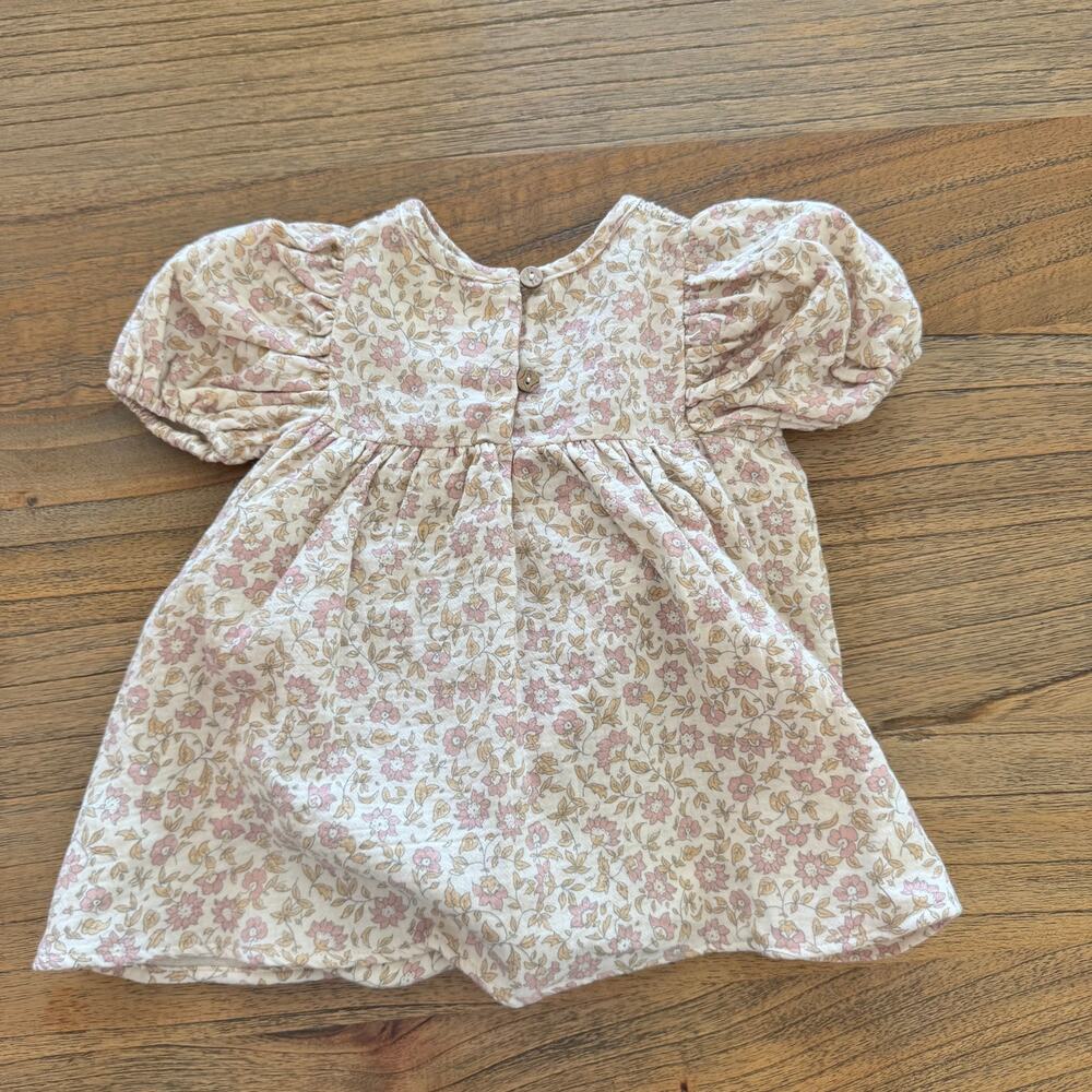 Quincy Mae Carina Dress  & Bloomers - Size 3-6 months - Picture 2 of 6